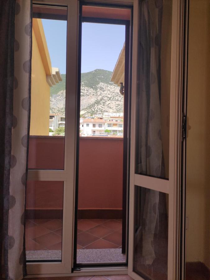 Appartamento Mirto Cala Gonone Exterior photo